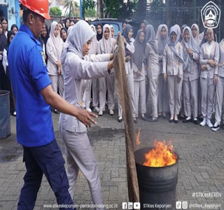 PELATIHAN 5 DASAR PROGRAM STUDI ADMINISTRASI RUMAH SAKIT PROGRAM SARJANA SEKOLAH TINGGI ILMU KESEHATAN KEPANJEN (3)